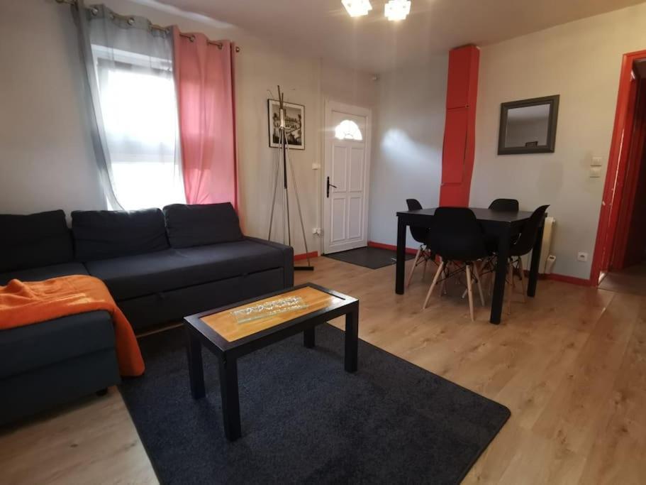 Ferienwohnung N1 F2 40M2 Avec Petit Jardin Hérouville-Saint-Clair Exterior foto