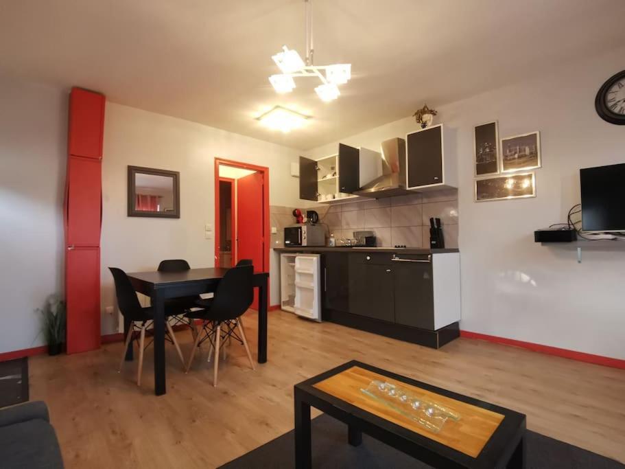 Ferienwohnung N1 F2 40M2 Avec Petit Jardin Hérouville-Saint-Clair Exterior foto